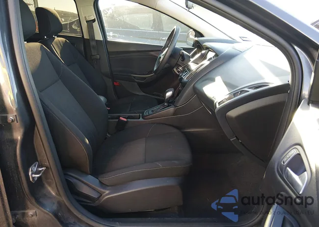 1FADP3H2XJL258889: 44170464