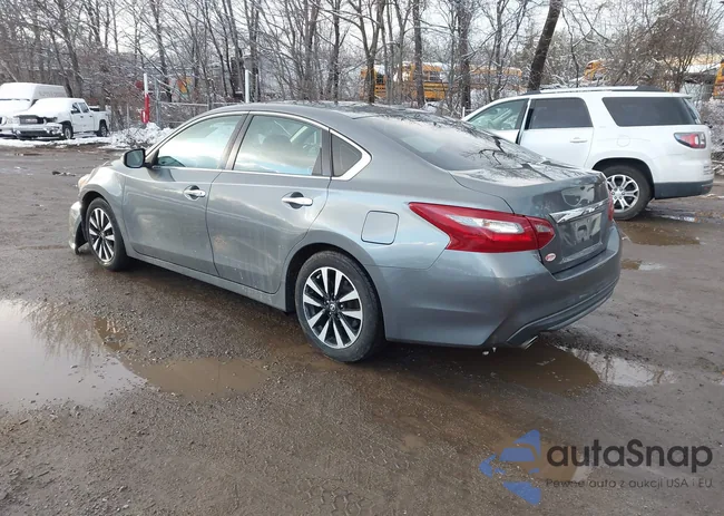 1N4AL3AP2JC145071: 44170487