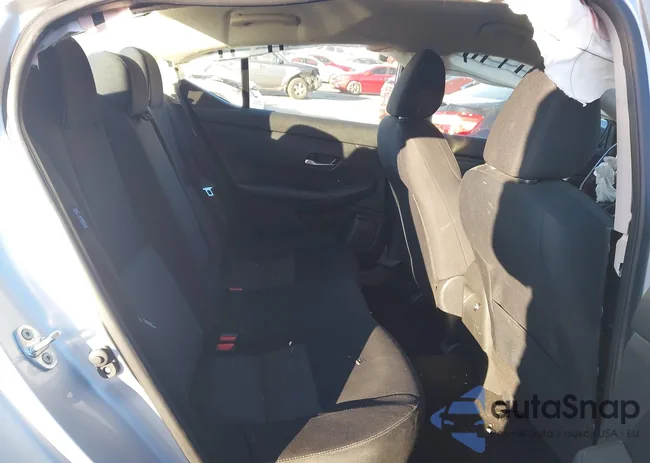 3N1AB8CV8MY286876: 44170566