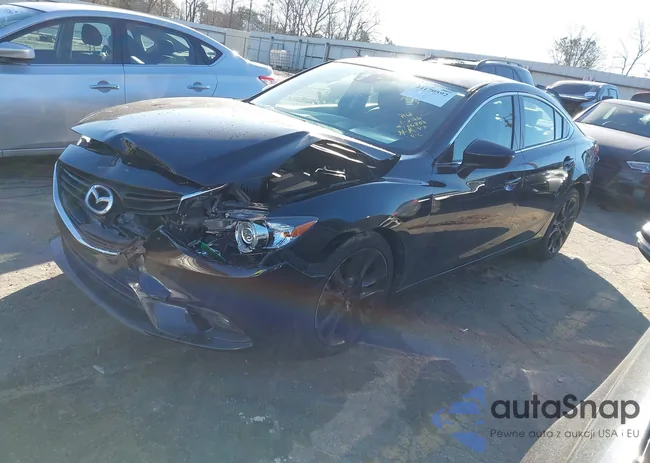 JM1GJ1W67E1132588: 44170592