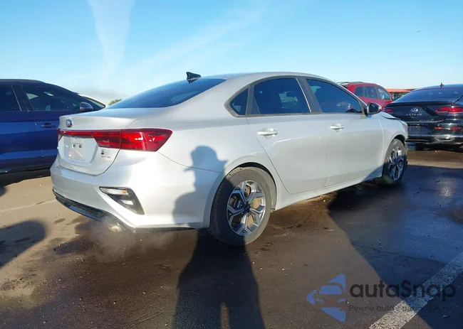 3KPF24AD6KE059657: 44170594