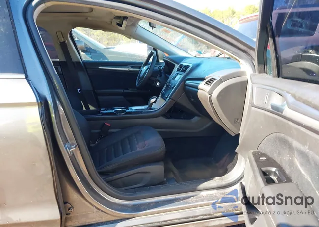 3FA6P0HR4DR232833: 44170675