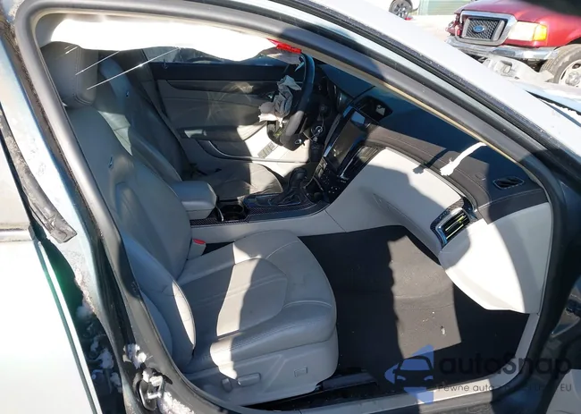 1G6DE5EY2B0139261: 44170680