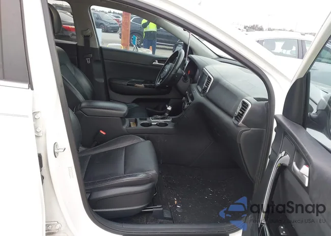 KNDPN3AC9J7387408: 44170712