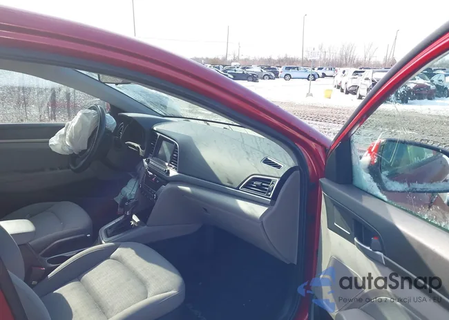 KMHD84LF7HU225887: 44170844