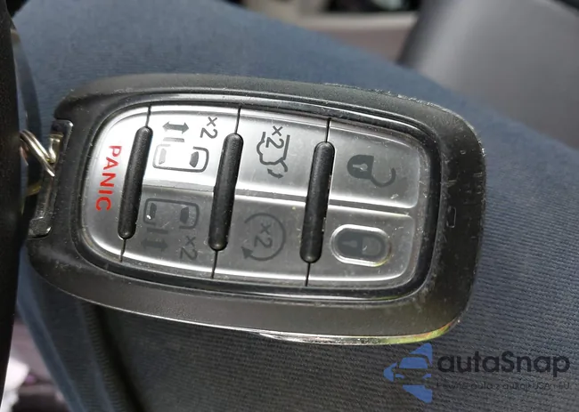 2C4RC1BG8PR546964: 44170867