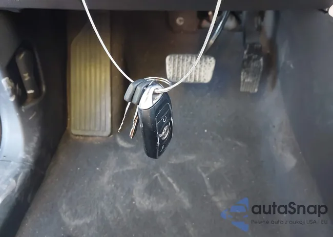 LRBFXESX8GD159699: 44170898