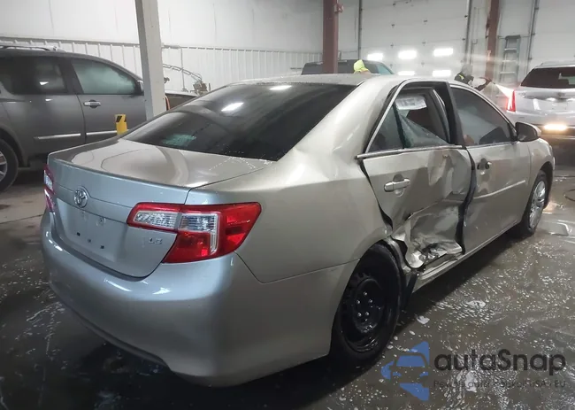 4T4BF1FK2DR323374: 44170942