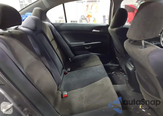 1HGCP2F40AA003279: 44170956