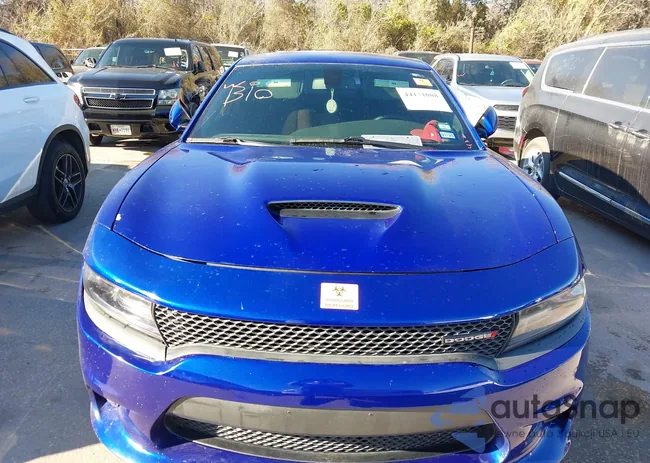 2C3CDXHG8JH221908: 44171008