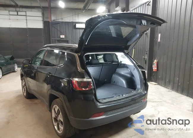 3C4NJDCB0JT482397: 44170054