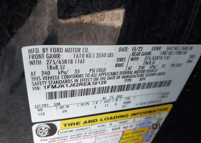 1FMJK1J82REA10128: 44170076