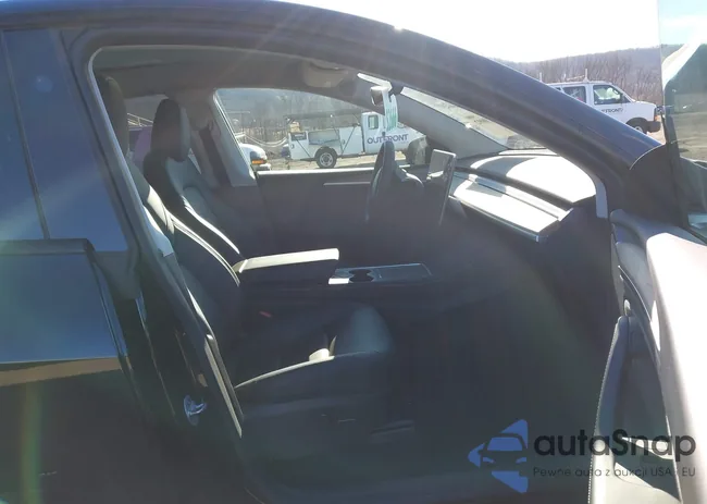 7SAYGDEE9RA329532: 44170092