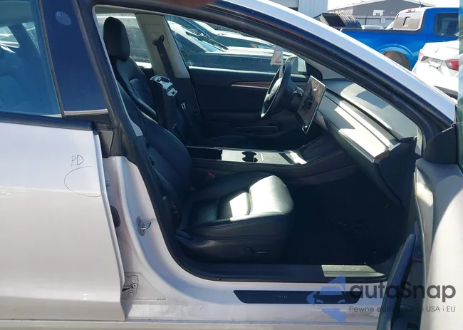 5YJ3E1EA3PF437329: 44170123