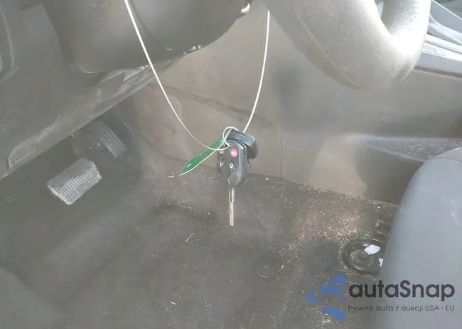 1FADP3F25GL393290: 44170165