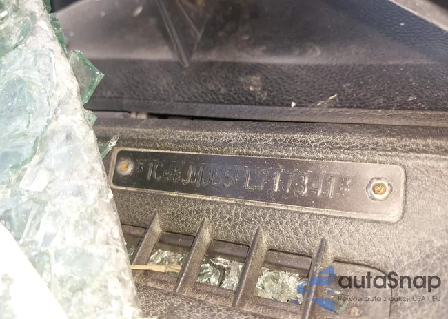 1C4BJWDG5FL717341: 44170247