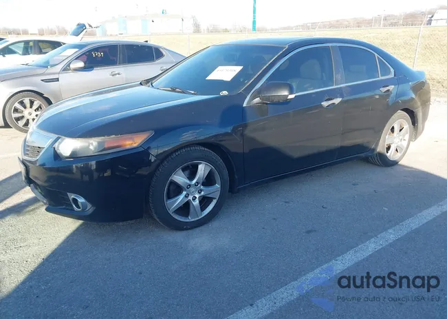 JH4CU2F62BC013776: 44170308