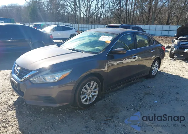 1N4AL3AP5GN304808: 44170378