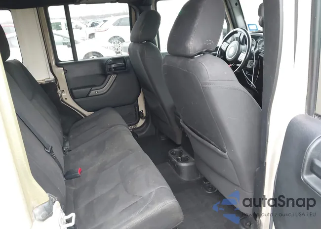 1C4BJWDG1GL252638: 44171482