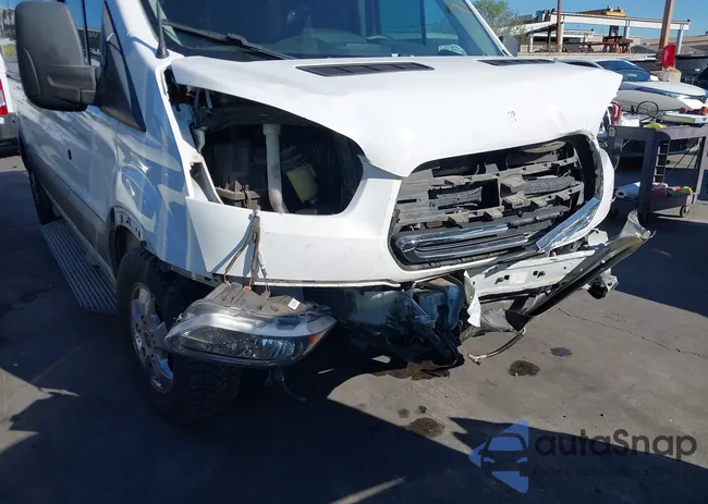 1FBAX2CM8KKA93713: 44171579