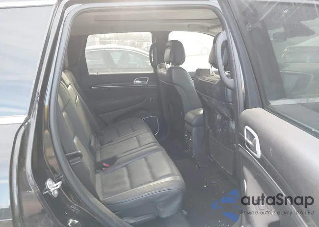 1C4RJFJT2JC191047: 44171586