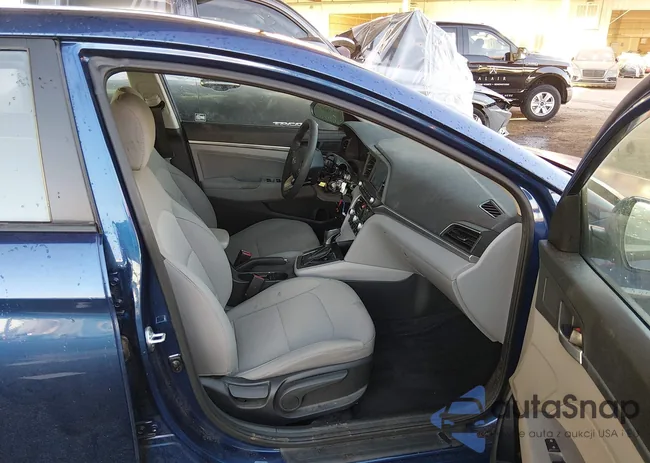 5NPD84LF5LH563053: 44171632