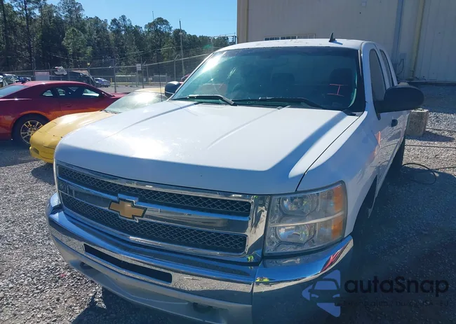 1GCRCSE03CZ171375: 44171701