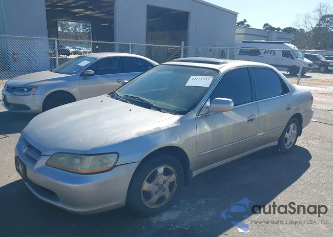 1HGCG565XXA073388: 44171703