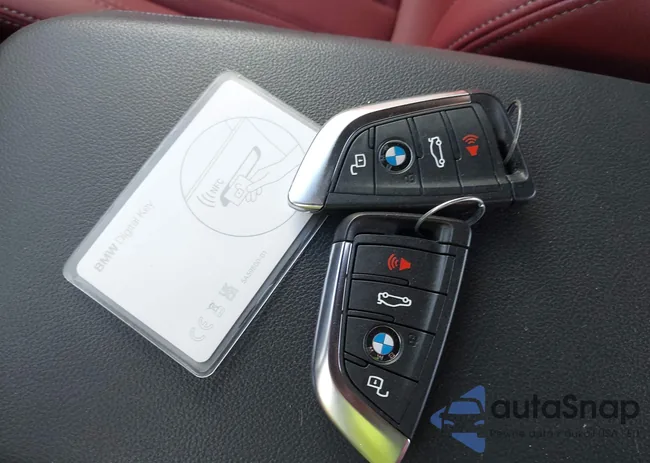 5UX53DP04R9T67727: 44171824