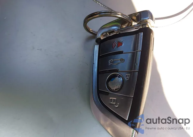 5UXKT0C52J0V98342: 44171861