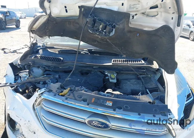 1FMCU0J9XJUD50238: 44172000