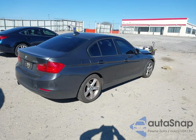 WBA3C1G50DNR49100: 44172022