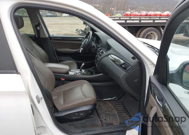 5UXWX7C58DL978271: 44172027