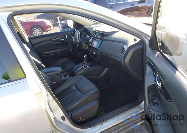 JN8AT2MT1HW400125: 44171065