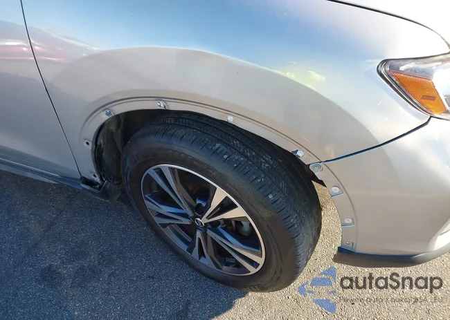 JN8AT2MT1HW400125: 44171065