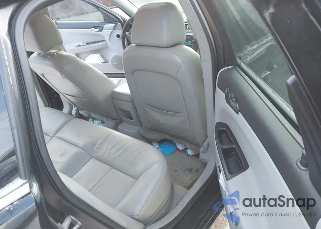 2G1WD58C369114317: 44171424