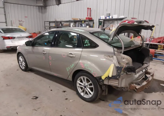 1FADP3F23FL376440: 44172569