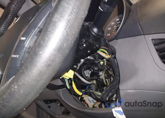 KMHDH4AE7CU192859: 44172575