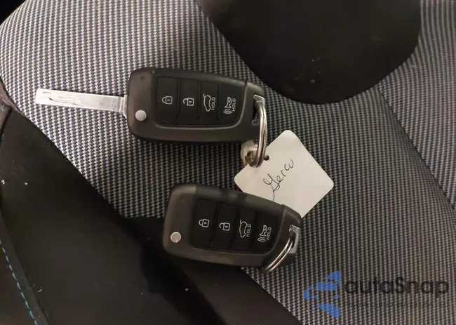 KMHTG6AF0KU003941: 44172584