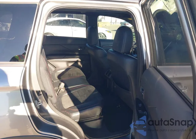 JA4AD3A34LZ039090: 44172596