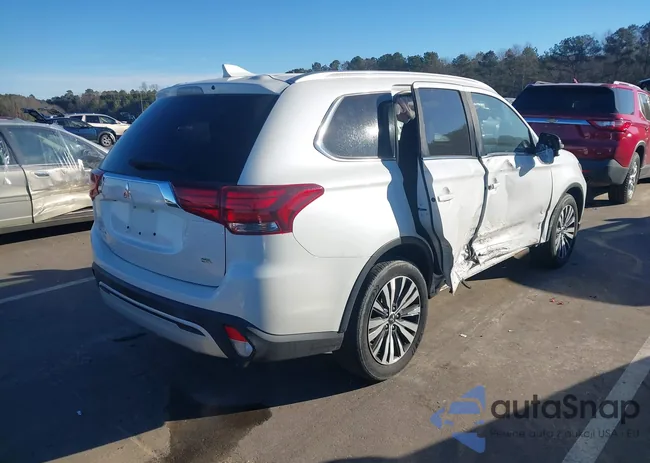 JA4AD3A38LZ032627: 44172644