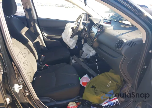 ML32AUHJ0RH025573: 44172658