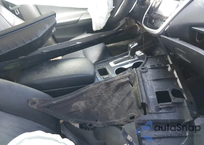 1N4AL3AP6JC252057: 44172737