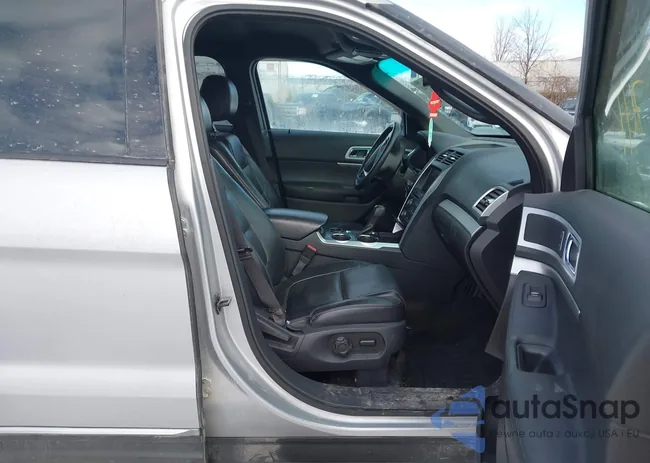 1FMHK7D80CGA00481: 44172741