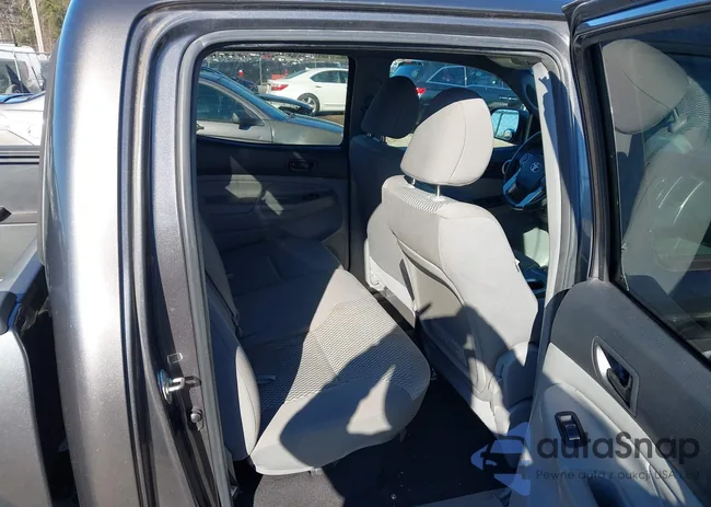 5TFJX4GN1EX030762: 44172756