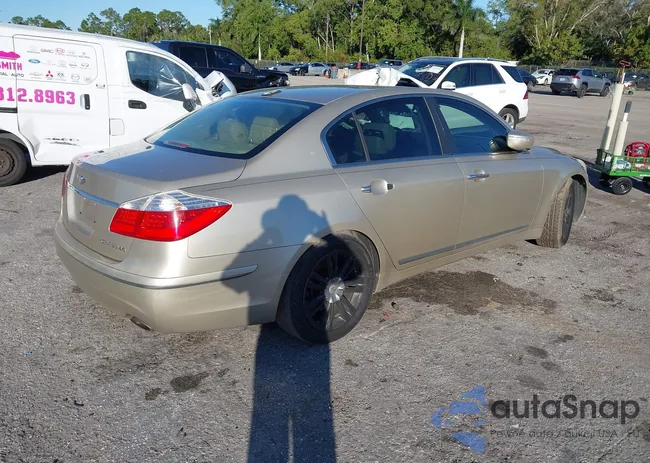 KMHGC46F29U065166: 44172758