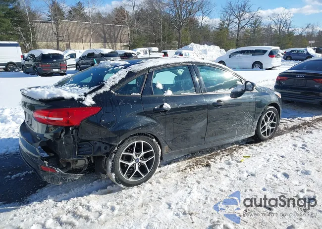 1FADP3FE8FL377903: 44172769