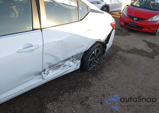 3N1AB8CV0SY222425: 44172772