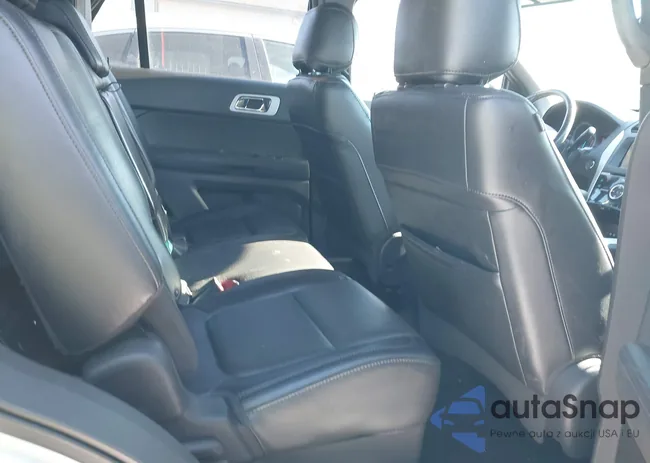 1FMHK8F88CGA63511: 44172857