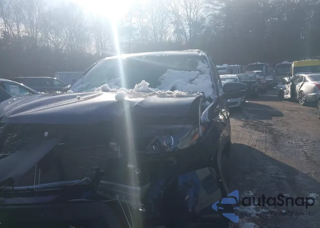 5FPYK3F75NB031876: 44172865